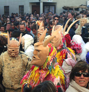 Máscaras de Lazarim